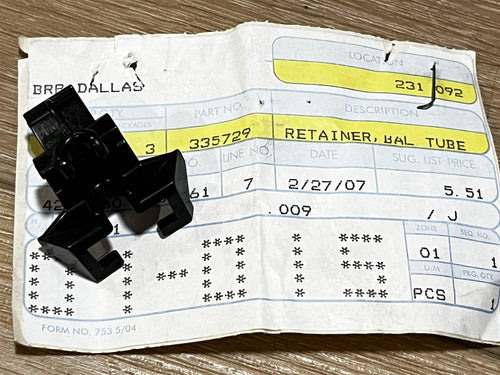 Johnson Evinrude OMC 335729 Balance Tube Retainer