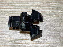 Johnson Evinrude OMC 335729 Balance Tube Retainer