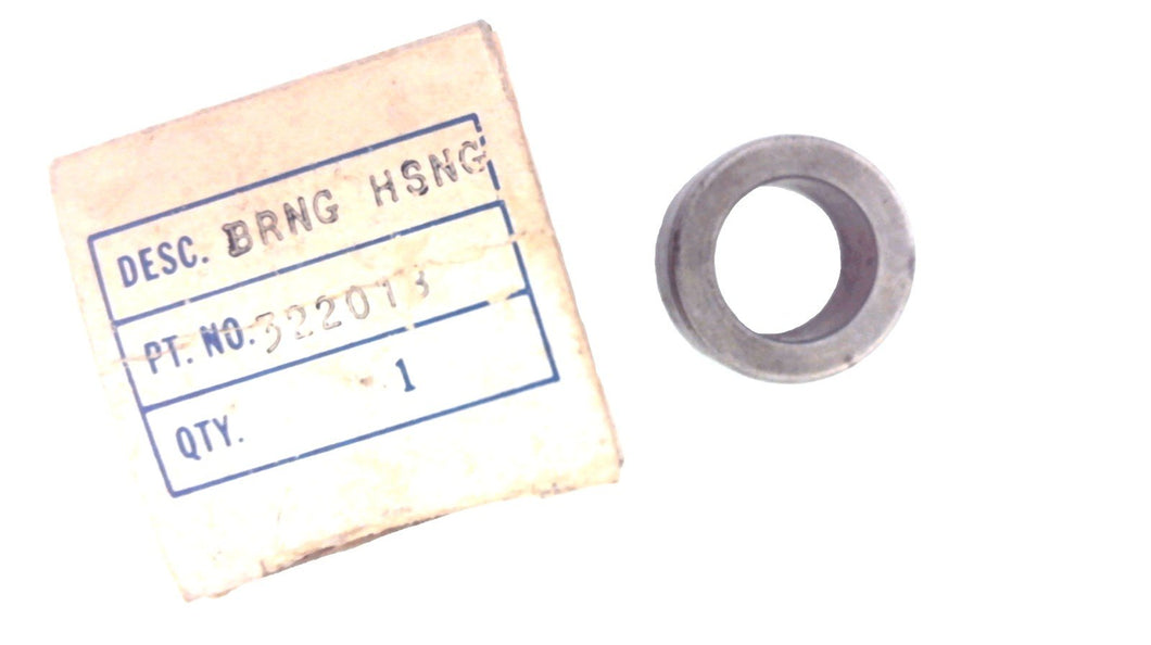 Johnson Evinrude OMC 322018 Bearing Housing