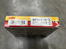 Package of 4 NGK BP7HS-10 Spark Plugs 7829