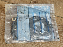 Mercury 810749 2 Gasket/Diaphragm Kit