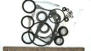 Johnson Evinrude OMC 985612 Gearcase Seal Kit