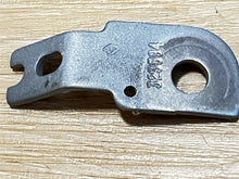 Johnson Evinrude OMC 323594 Starboard Reverse Lock Spring Retainer