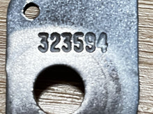 Johnson Evinrude OMC 323594 Starboard Reverse Lock Spring Retainer