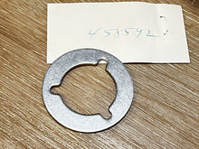 Chrysler Force 458592 F458592 Retainer