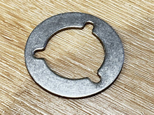 Chrysler Force 458592 F458592 Retainer