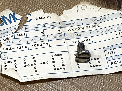 Johnson Evinrude OMC 306803 Screw