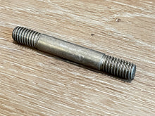 Chrysler Force 9A85211 F85211 Stud