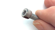 Mercury 10-21558 Screw