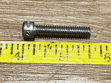 Volvo Penta 959422 Screw (GLM)