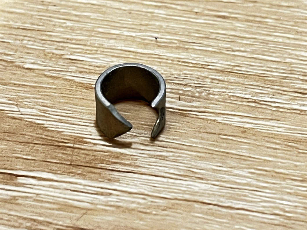 Johnson Evinrude OMC 303473 Clamp