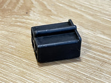 Johnson Evinrude OMC 122619 Connector