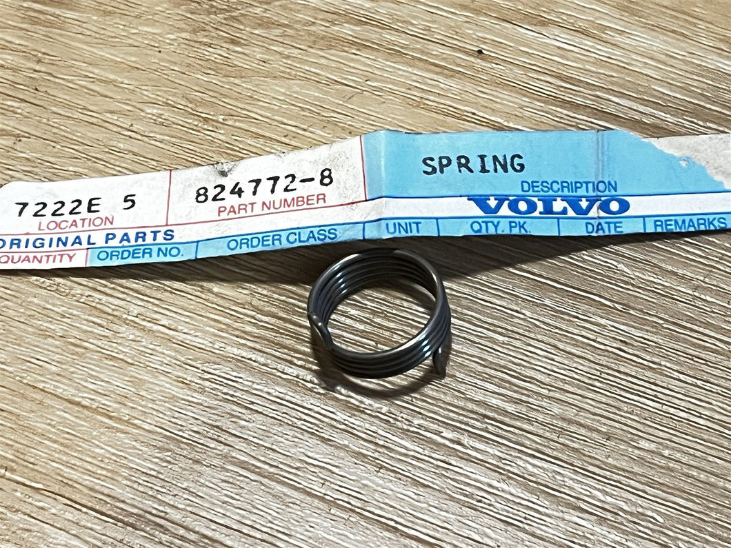 Volvo Penta 824772 Spring