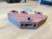 OSCO CSCR-618 Exhaust Manifold w/Gasket & Hadware - New Old Stock!