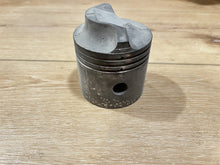 Johnson Evinrude OMC 383069 Piston