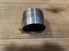 Johnson Evinrude OMC 385569 Piston