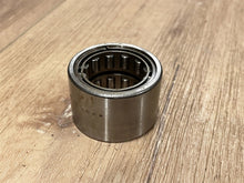 Johnson Evinrude OMC 379456 Roller Bearing