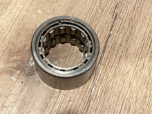 Johnson Evinrude OMC 379456 Roller Bearing
