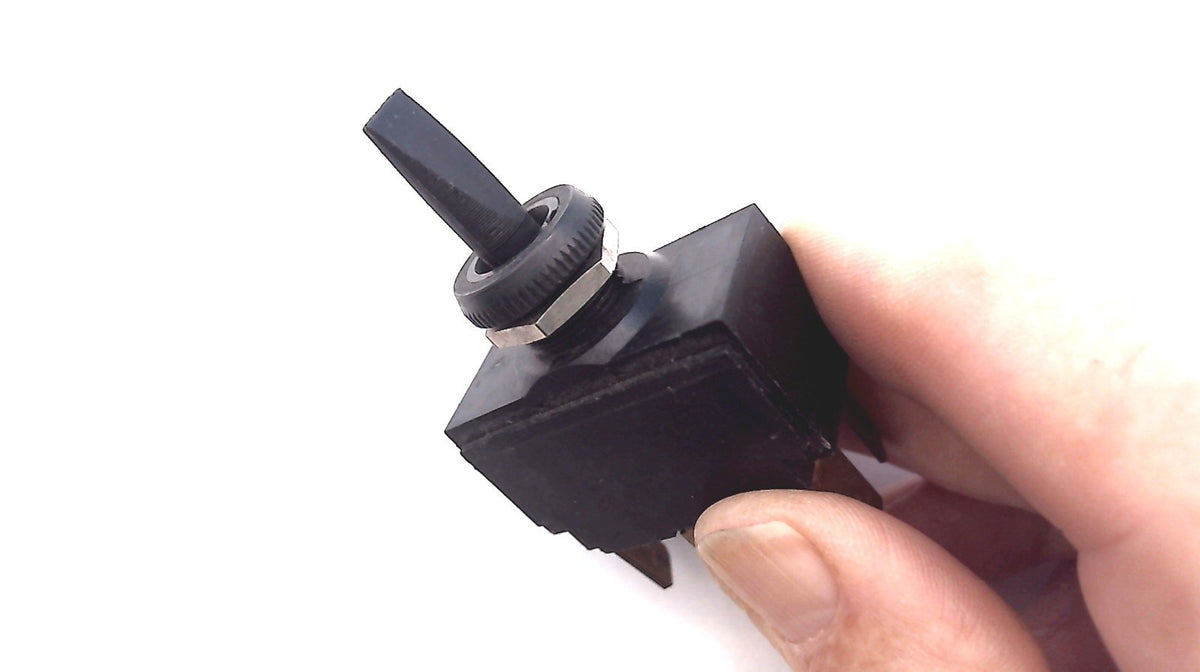E60272 Toggle Switch On/Off/On 10A 250VAC 20A 125VAC – Pine Lake Parts
