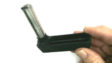 Johnson Evinrude OMC 395757 Latch Handle