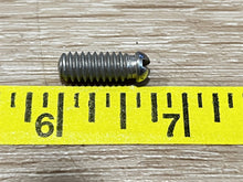 Johnson Evinrude OMC 304754 Screw