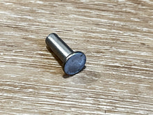 Chrysler Force 474620 17-F474620 Pin