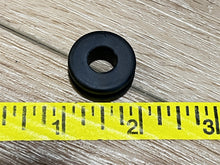 Johnson Evinrude OMC 325086 Grommet