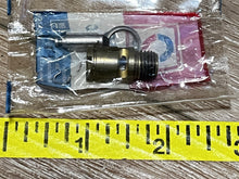Johnson Evinrude OMC 983873 Needle & Seat