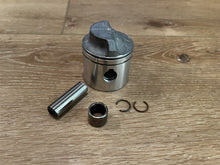 Johnson Evinrude OMC 391527 Piston, Wrist Pin & Bearing Assembly .030" OS