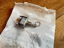 Johnson Evinrude OMC 502424 Metal Toggle Switch