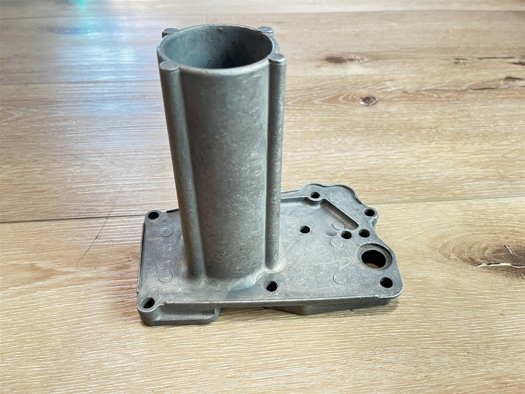 Johnson Evinrude OMC 322117 Plate Screw Assembly