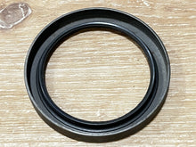 Chicago Rawhide C/R 23300 Seal
