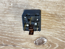 OEM Bosch 0332014213 Relay 20 Amp 24 Volt
