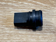 Johnson Evinrude OMC 512749 Connector