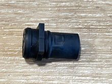 Johnson Evinrude OMC 512749 Connector