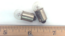 Pair of PR-2 Light Bulbs