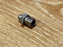 Johnson Evinrude OMC 307457 Stern Bracket Lube Fitting