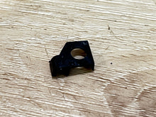 Johnson Evinrude OMC 204488 Throttle Control Rod Bracket