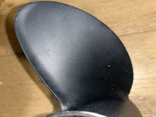 OEM Johnson Evinrude OMC Stainless Steel 12 3/4 x 21 Propeller Prop 13 Spline