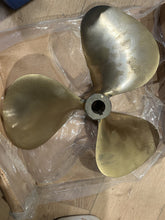 Vintage Michigan Wheel Bronze Prop Propeller 18LH18 1-1/4" 6 68(GLM)