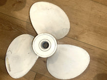 Volvo Penta 851124 Aluminum Propeller Prop 15 x 17 LH - Rebuilt