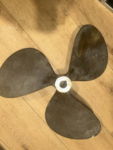 Vintage Chris Craft Equi-Poise 4422 Bronze Propeller Prop T62 RH 23 x 22 (GLM)