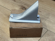 Chrysler 300116 F300116 Snout