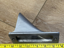 Chrysler 300116 F300116 Snout
