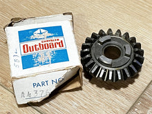 Chrysler A437662 FA437662 Gear