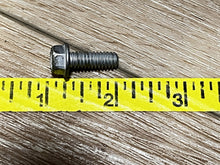 Johnson Evinrude OMC 333677 Screw - Used