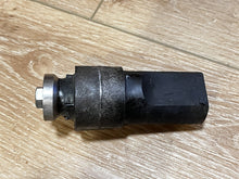 Johnson Evinrude OMC 5004323 Upper Mount Assembly - Used