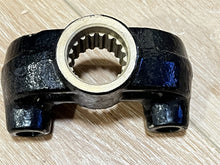 Mercury 73984T Bottom Yoke