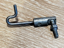 Chrysler 318445 Link