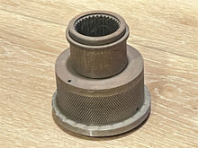 OEM Johnson Evinrude OMC 381281 Clutch Hub